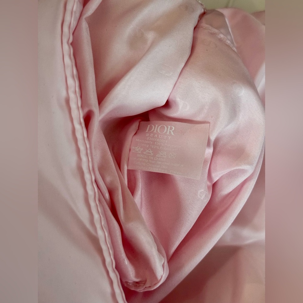 Dior Beauty Pink Puffy Cosmetic Bag - Picture 6 of 8